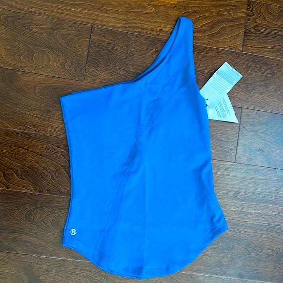 BuffBunny Tops Buff Bunny New Top Xs Poshmark